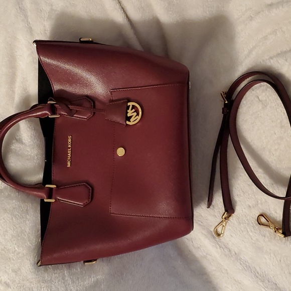 Michael Kors tote - Picture 3 of 5